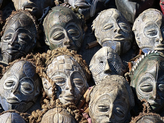 jihoafrické masky