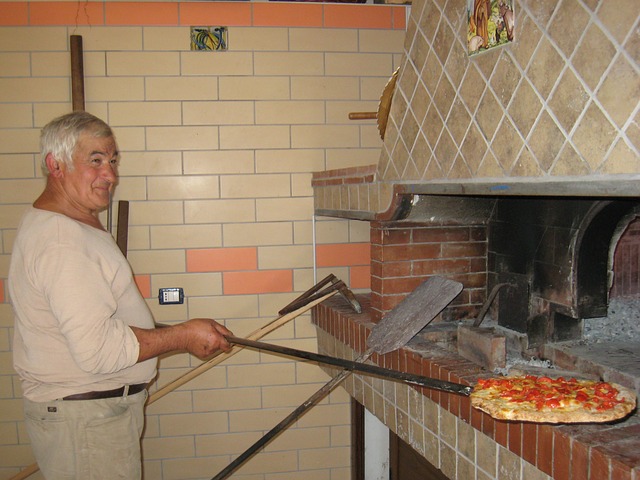 šéfkuchař a pizza