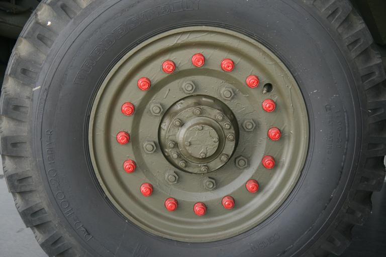 pneumatika náklaďáku